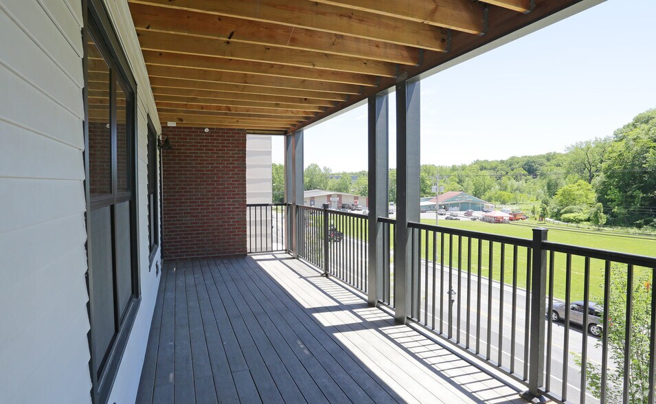 More Photos Of 77A Excelsior Ave, Saratoga Springs Apartments For Lease