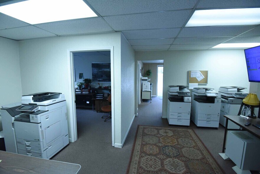 More Photos Of 2269 Hartnell Ave, Redding Industrial For Sale