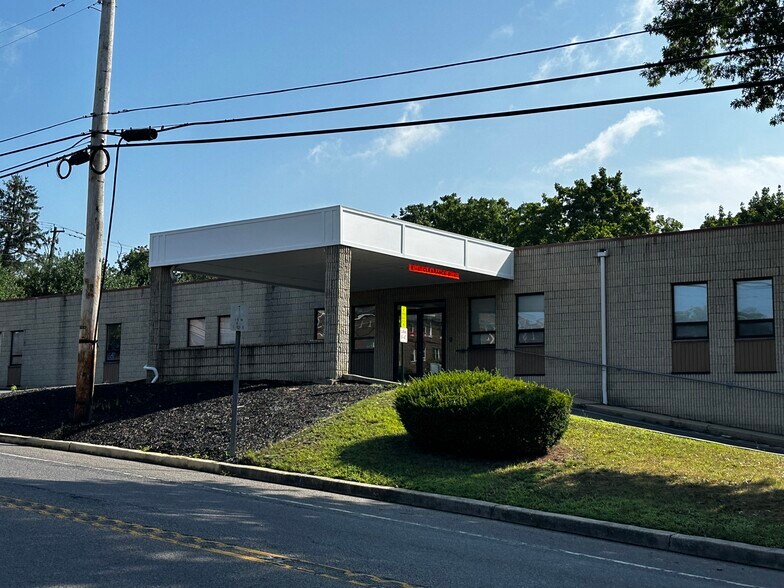 More Photos Of 105 Manheim Ave, Bridgeton Medical For Lease