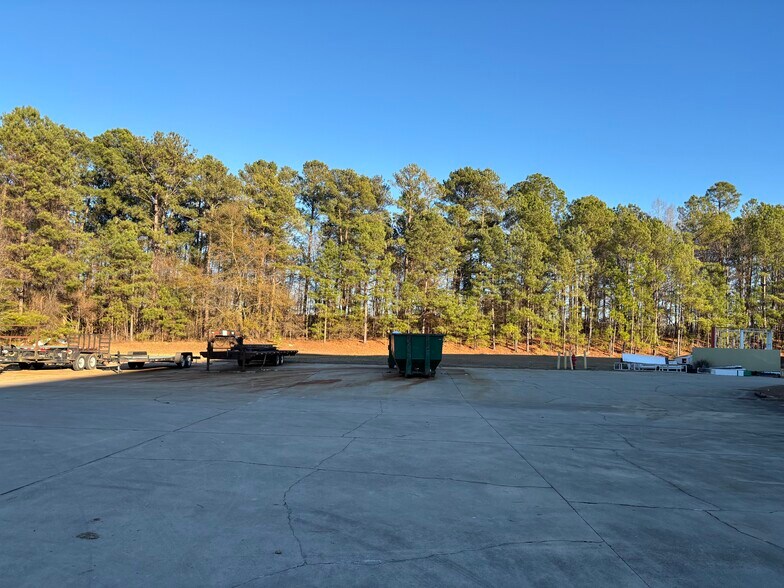 More Photos Of 5 Technology Cir, Columbia Warehouse For Sale