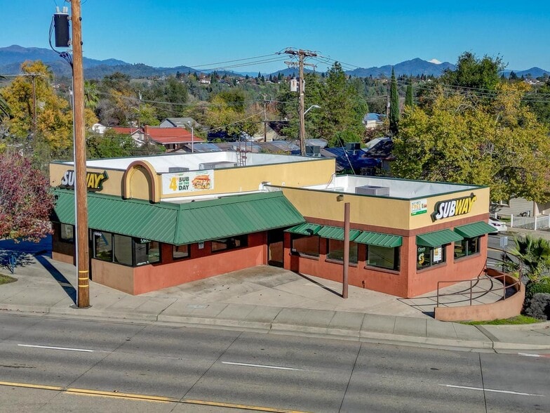 More Photos Of 1950 Eureka Way, Redding Fast Food For Sale