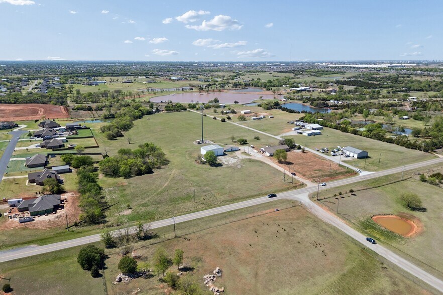More Photos Of 11113 S Sunnylane Rd, Oklahoma City Warehouse For Sale