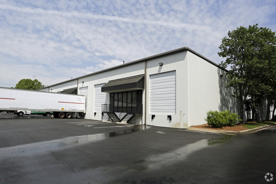 More Photos Of 1200 Corporation Pky, Raleigh Warehouse For Lease