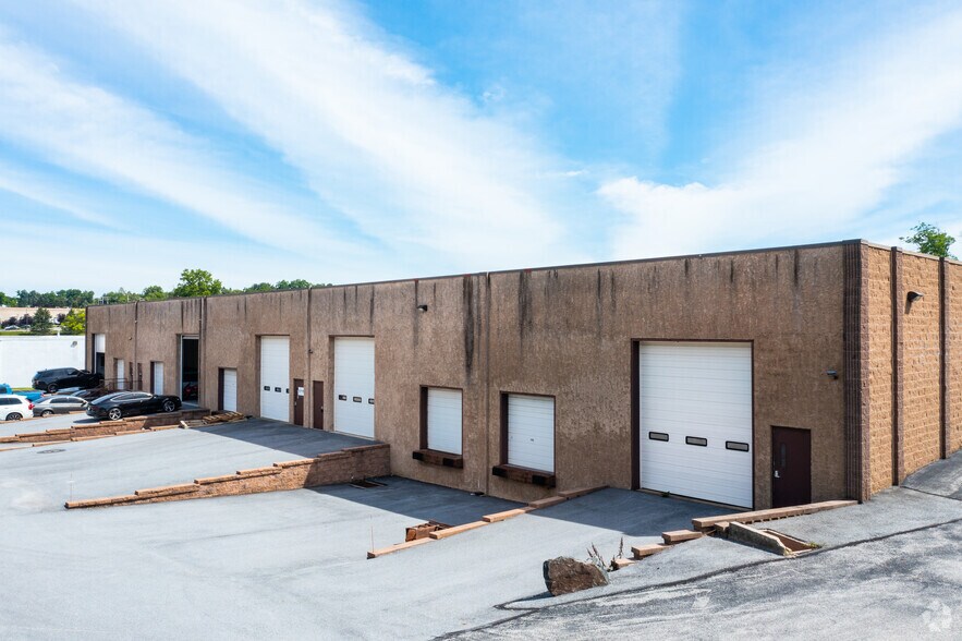 More Photos Of 893 S Matlack St, West Chester Flex For Lease