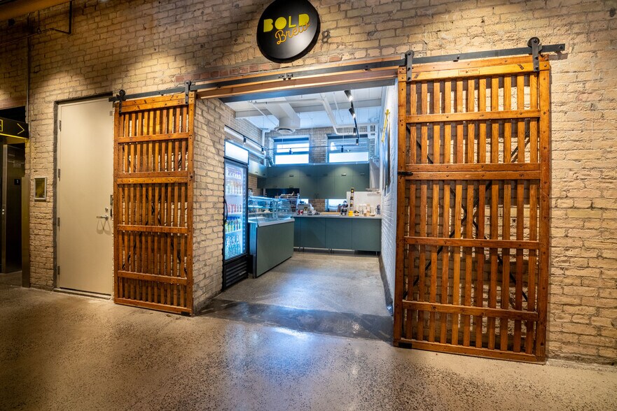 More Photos Of 219 Dufferin St, Toronto Unknown For Lease