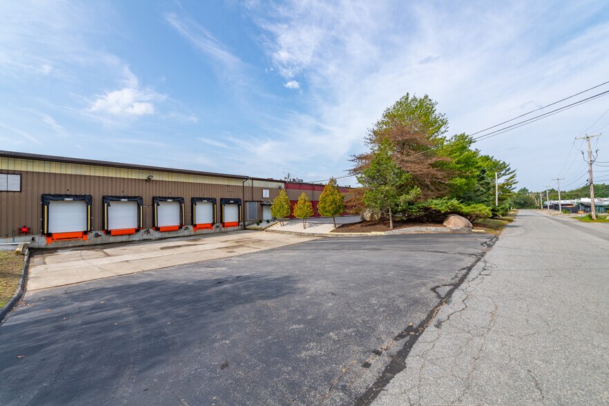 More Photos Of 5 Industrial Dr, Mattapoisett Warehouse For Sale