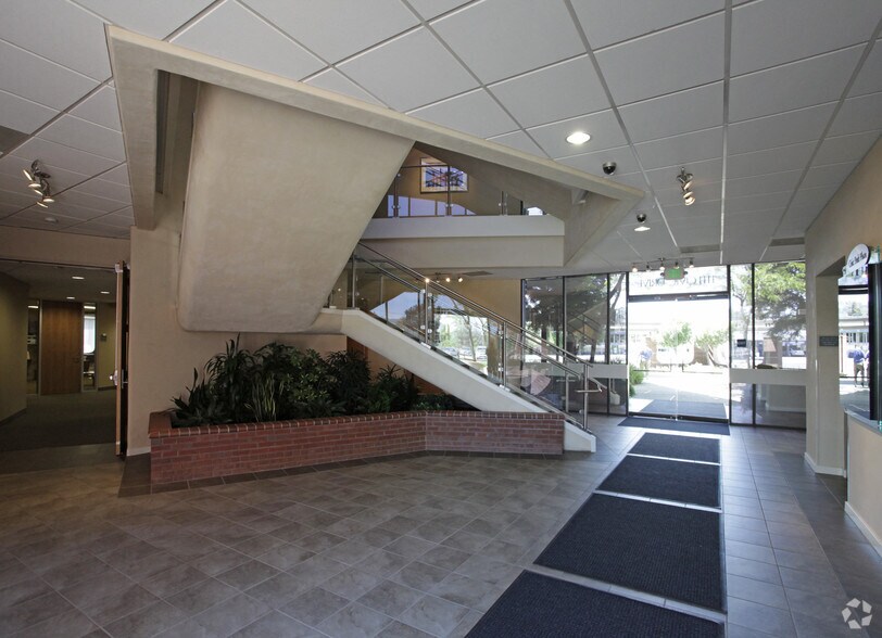 More Photos Of 1111 Civic Dr, Walnut Creek Office For Sale