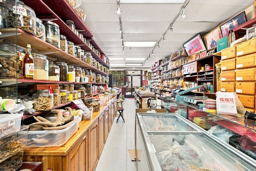 More Photos Of 734-740 Broadway, San Francisco Storefront Retail Residential For Sale