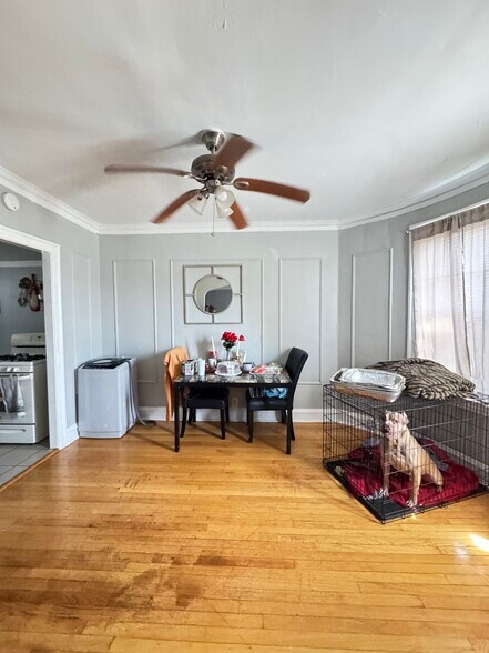 More Photos Of 7914 S Dobson Ave, Chicago Apartments For Sale