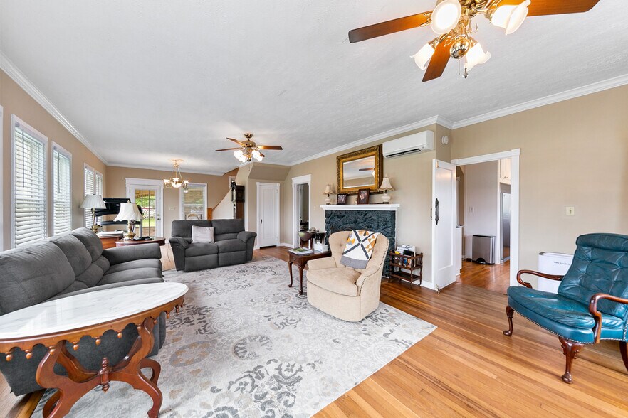 More Photos Of 2222 N Main St, Highlands Land For Sale