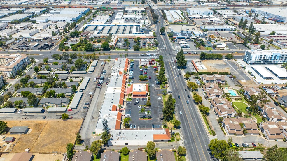 More Photos Of 800 S Mountain Ave, Ontario Storefront For Sale