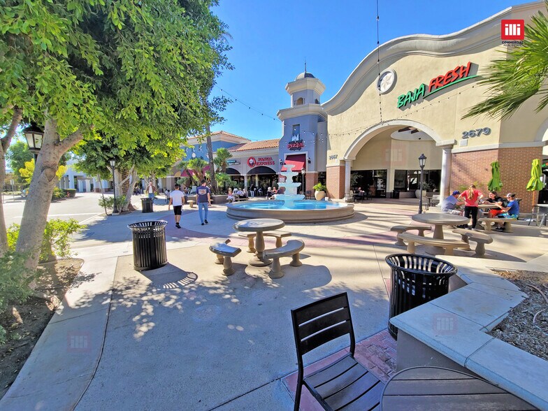 More Photos Of 2621-2795 Tapo Canyon Rd, Simi Valley Storefront For Lease