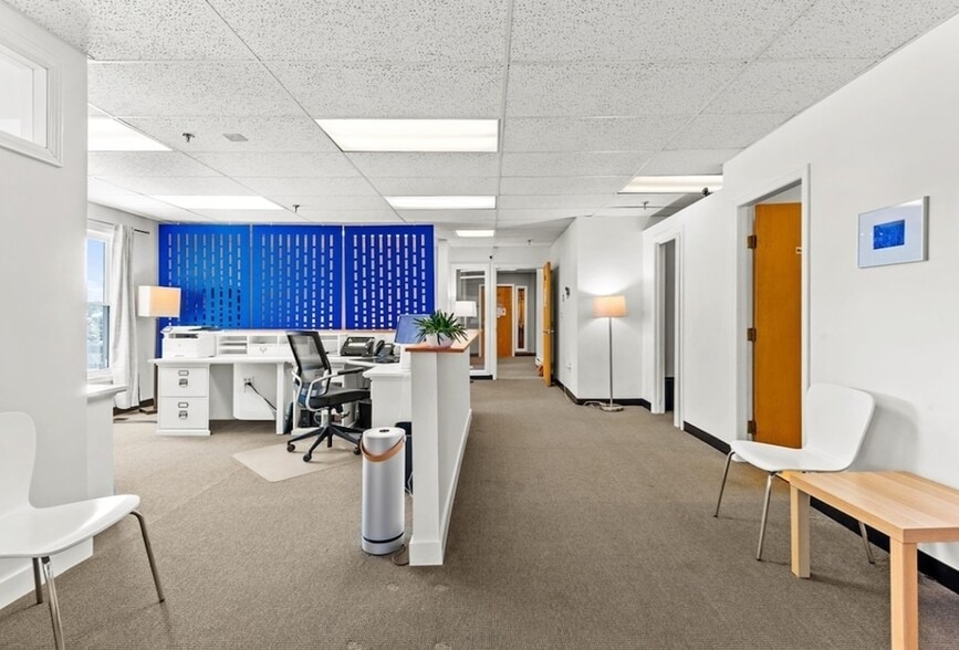 More Photos Of 111 Boston Post Rd, Sudbury Office For Sale