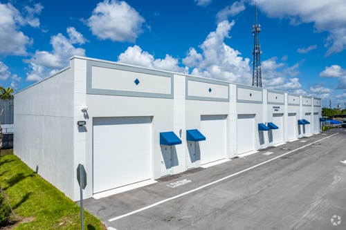 More Photos Of 195 Basik Dr, Naples Warehouse For Sale