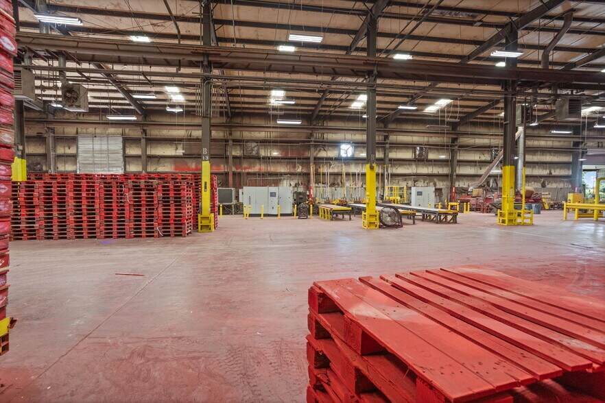 More Photos Of 1705 - 1709 Old Georgia Hwy, Gaffney Warehouse For Sale