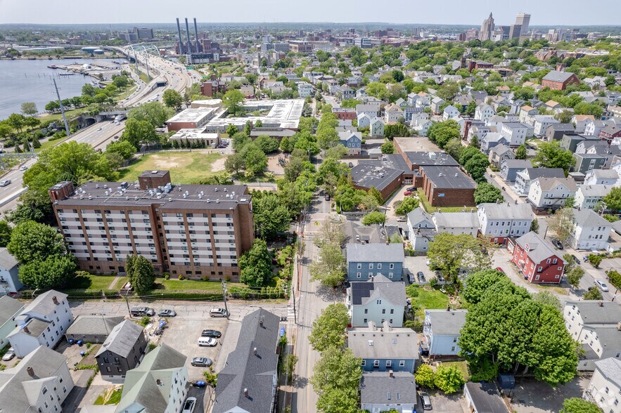 More Photos Of 77-81 Ives St, Providence Freestanding For Lease