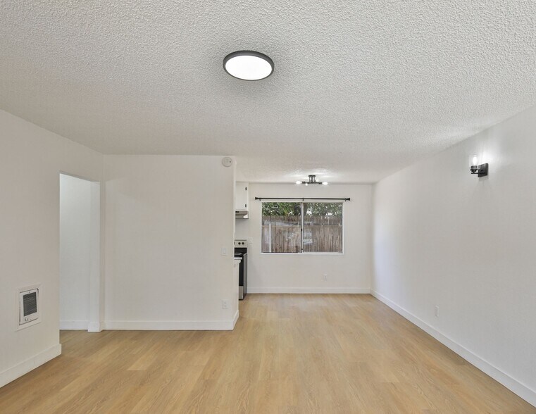 More Photos Of 26674 Ward St, Highland Apartments For Sale
