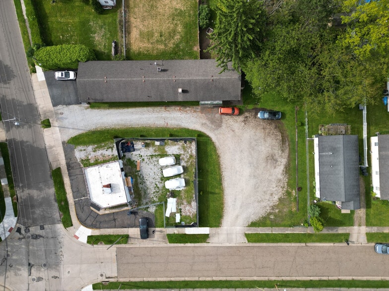 More Photos Of 2770 Cory Ave, Akron Freestanding For Sale