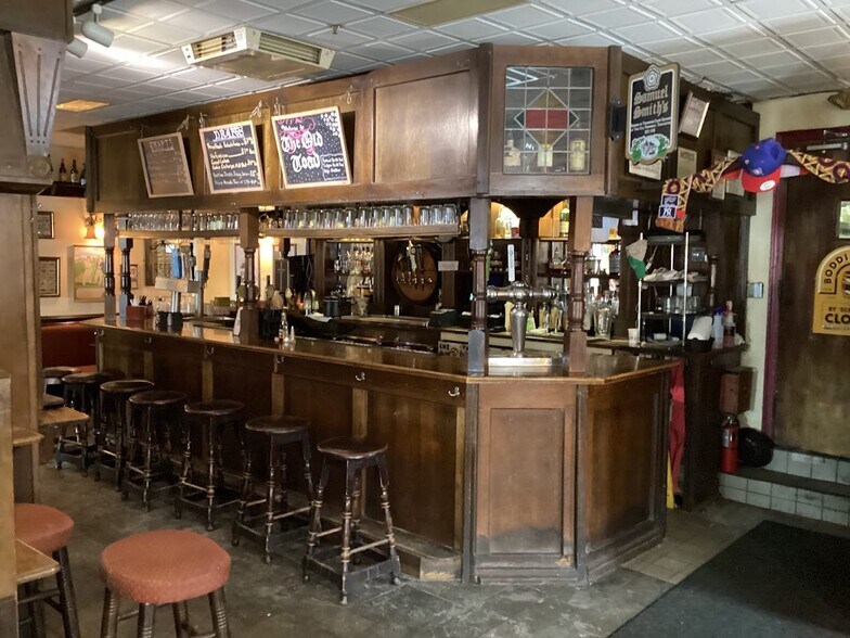 More Photos Of 277 Alexander St, Rochester Office Residential For Sale