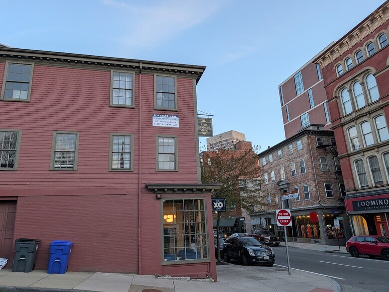 More Photos Of 1 Meeting St, Providence Apartments For Lease
