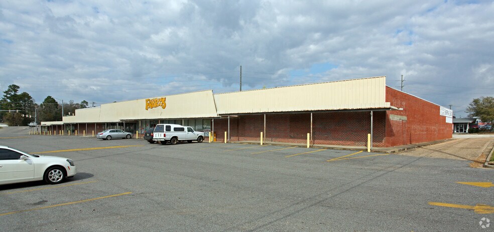 More Photos Of 5301 Moffett Rd, Mobile Unknown For Lease