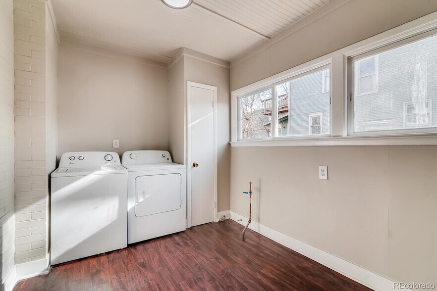 More Photos Of 1602 11th Ave, Greeley Sorority Fraternity House For Sale