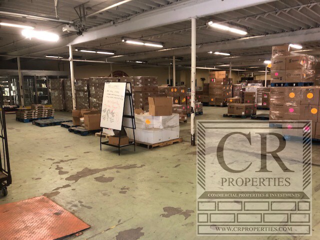 More Photos Of 195 Hudson St, Cornwall-on-Hudson Distribution For Lease