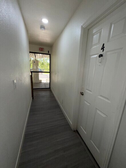 More Photos Of 214 S Maryland Pky, Las Vegas Apartments For Sale