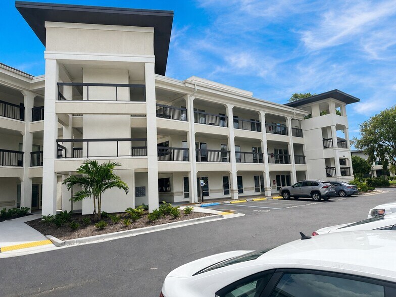 More Photos Of 2000 - 2310 Sawgrass Village Dr, Ponte Vedra Beach Office For Sale