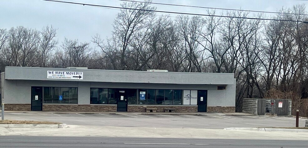 Primary Photo Of 11525 E 24 Hwy, Independence General Retail For Sale