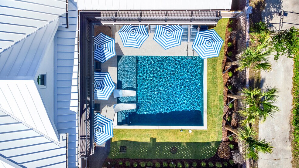 More Photos Of 104 17th st, Tybee Island Apartments For Sale