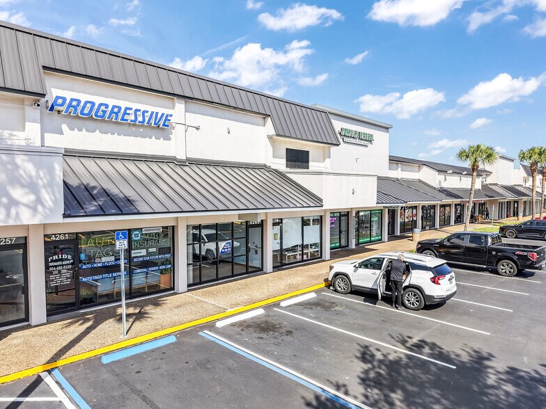 More Photos Of 4101-4397 N State Road 7, Lauderdale Lakes Unknown For Lease