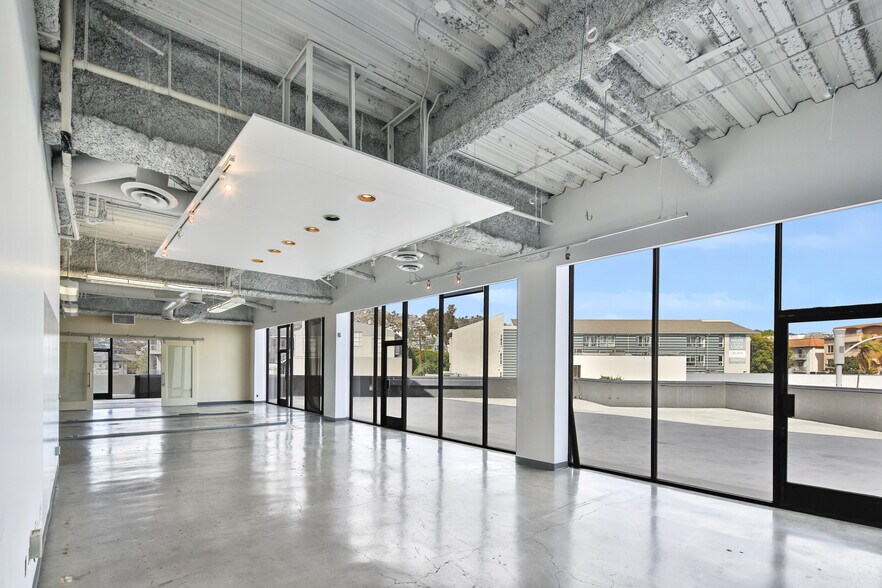 More Photos Of 8360 Melrose Ave, Los Angeles Storefront Retail Office For Lease