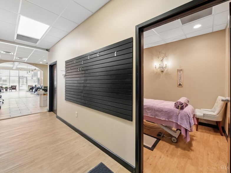 More Photos Of 3504 Harrison Ave, Cincinnati Storefront For Sale