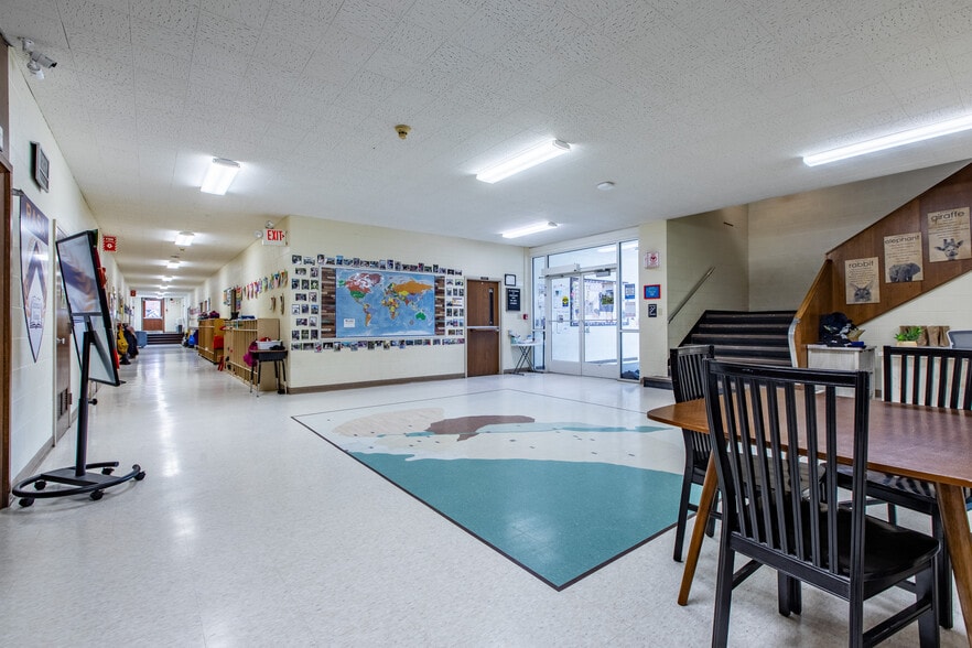 More Photos Of 974 Skyline Dr SW, Rochester Religious Facility For Lease