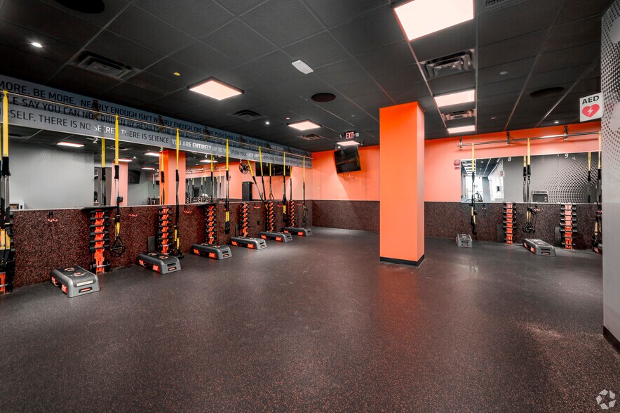 More Photos Of 1101 14th St NW, Washington Office For Lease