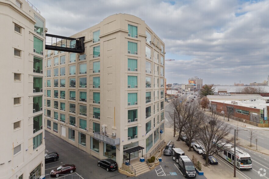 More Photos Of 1 Brown St, Philadelphia Apartments For Lease