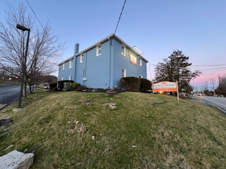 More Photos Of 4212 Old William Penn Hwy, Murrysville Medical For Sale