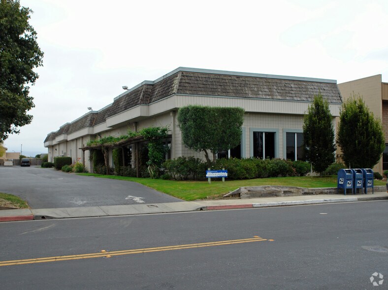 Primary Photo Of 41 Hangar Way, Watsonville Service For Sale