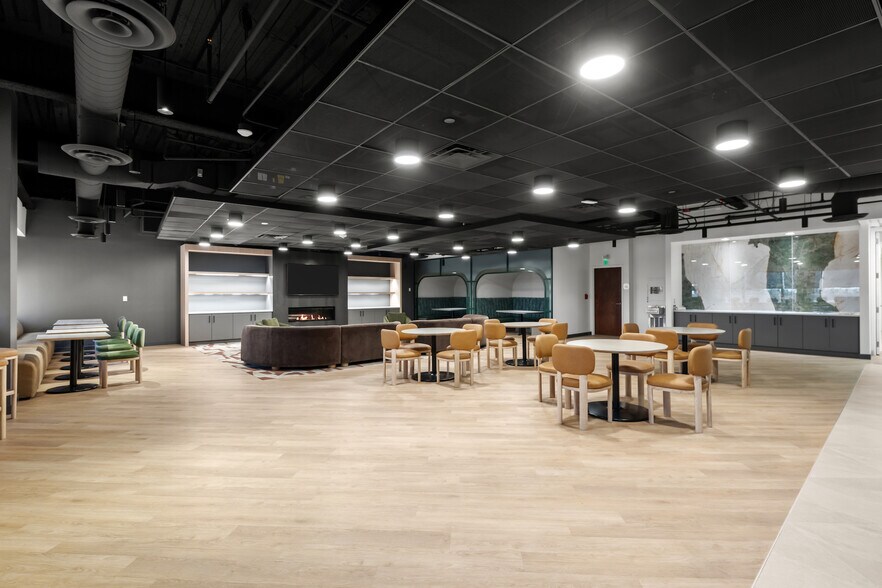 More Photos Of 4600 S Ulster St, Denver Office For Lease
