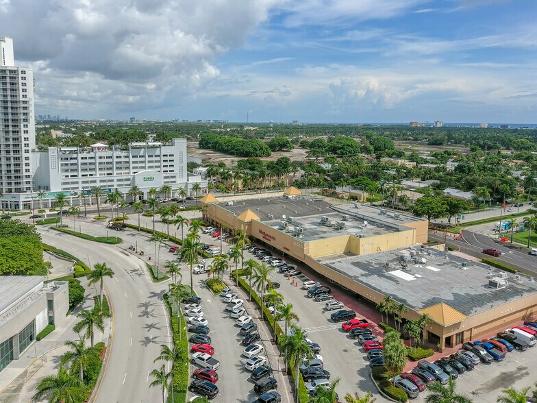 More Photos Of 1720 Harrison St, Hollywood Office Residential For Sale