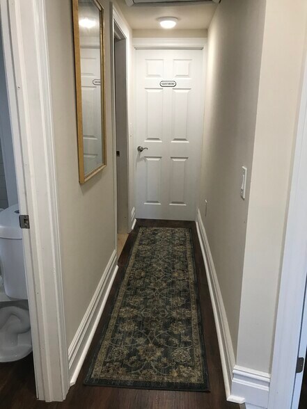 More Photos Of 11058 Shook Rd, Romulus Office Residential For Sale