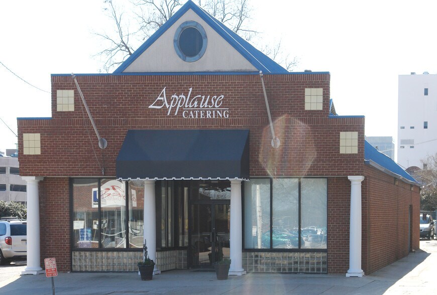 More Photos Of 1208 Laurel St, Columbia Freestanding For Sale