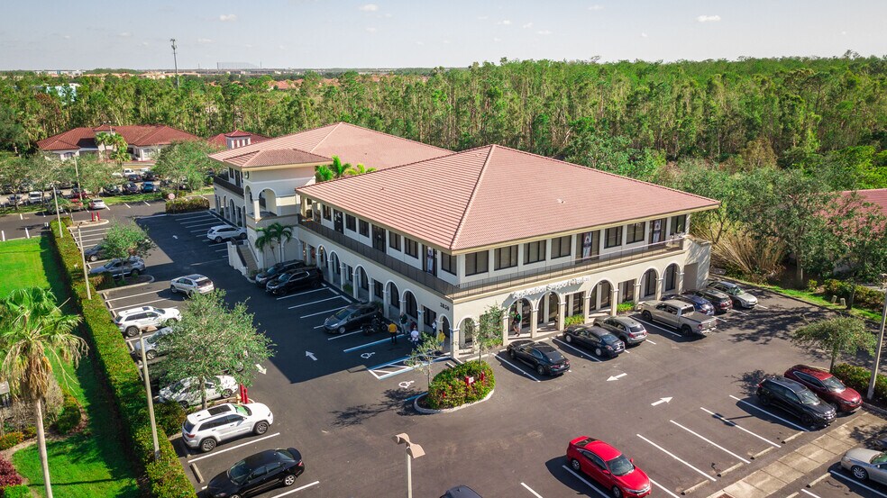 More Photos Of 3850-3860 Colonial Blvd, Fort Myers Medical For Lease