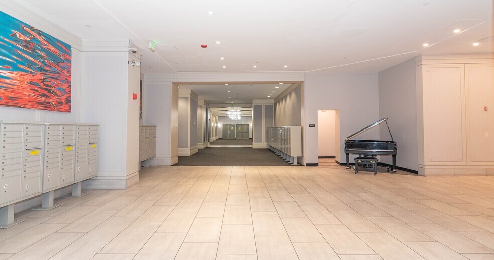 More Photos Of 101 W Fayette St, Baltimore Apartments For Sale