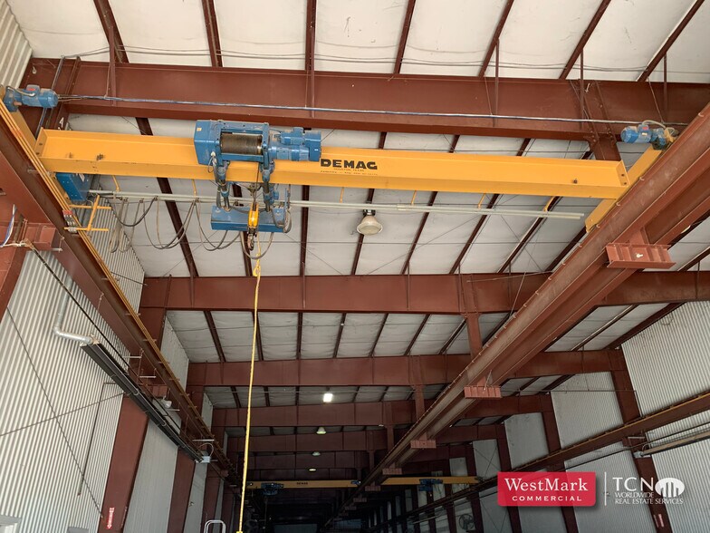 More Photos Of 5711 E FM 40, Lubbock Manufacturing For Sale
