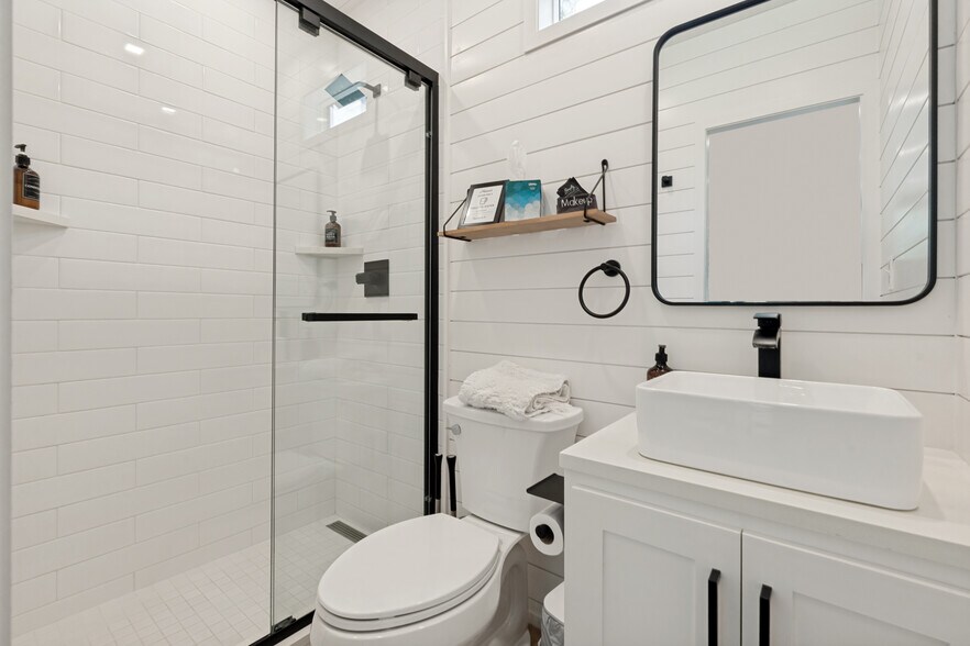 More Photos Of 8570 River Rd, New Braunfels Hospitality For Sale