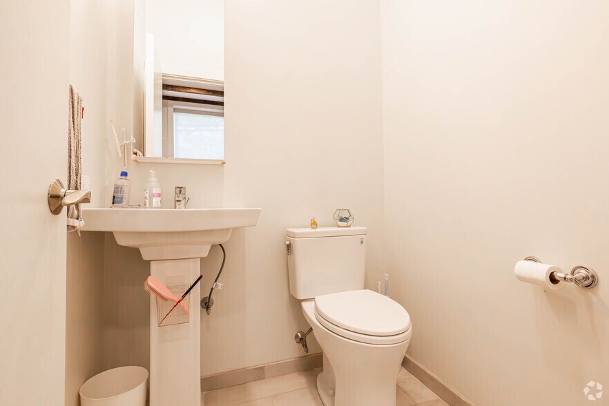 More Photos Of 30 Maclean St, Princeton Apartments For Sale