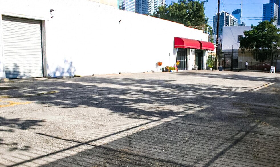 Primary Photo Of 308 W 14th St, Los Angeles Warehouse For Lease