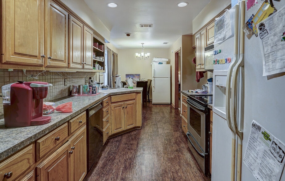 More Photos Of 40202 Settlers Path, Georgetown Apartments For Sale